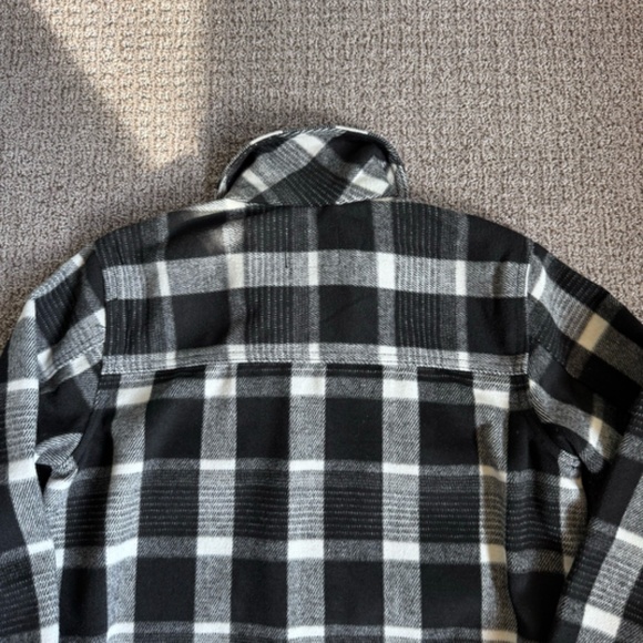 ✨Last Chance✨ Old Navy Black Plaid Soft-Brushed Utility Shacket - Picture 8 of 8